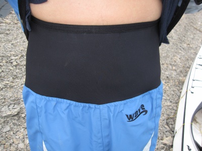 Pantalon, taille en n&eacute;opr&egrave;ne