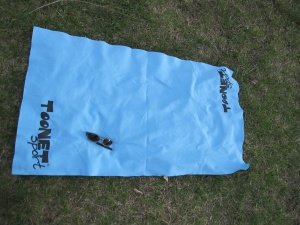 Serviette ultra absorbante et l&eacute;g&egrave;re Toonet sport