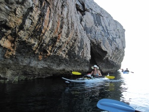 Les Julbo Sail Octopus en kayak en Croatie, on a apprécié le traitement hydrophobe et la polarisation!