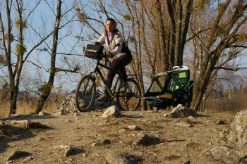 La Trail Tots n'est pas pr&eacute;vue pour un usage tout-terrain intensif