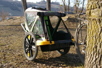 Remorque v&eacute;lo enfant Bellelli Trail Tots