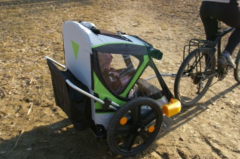 Remorque v&eacute;lo enfant Bellelli Trail Tots