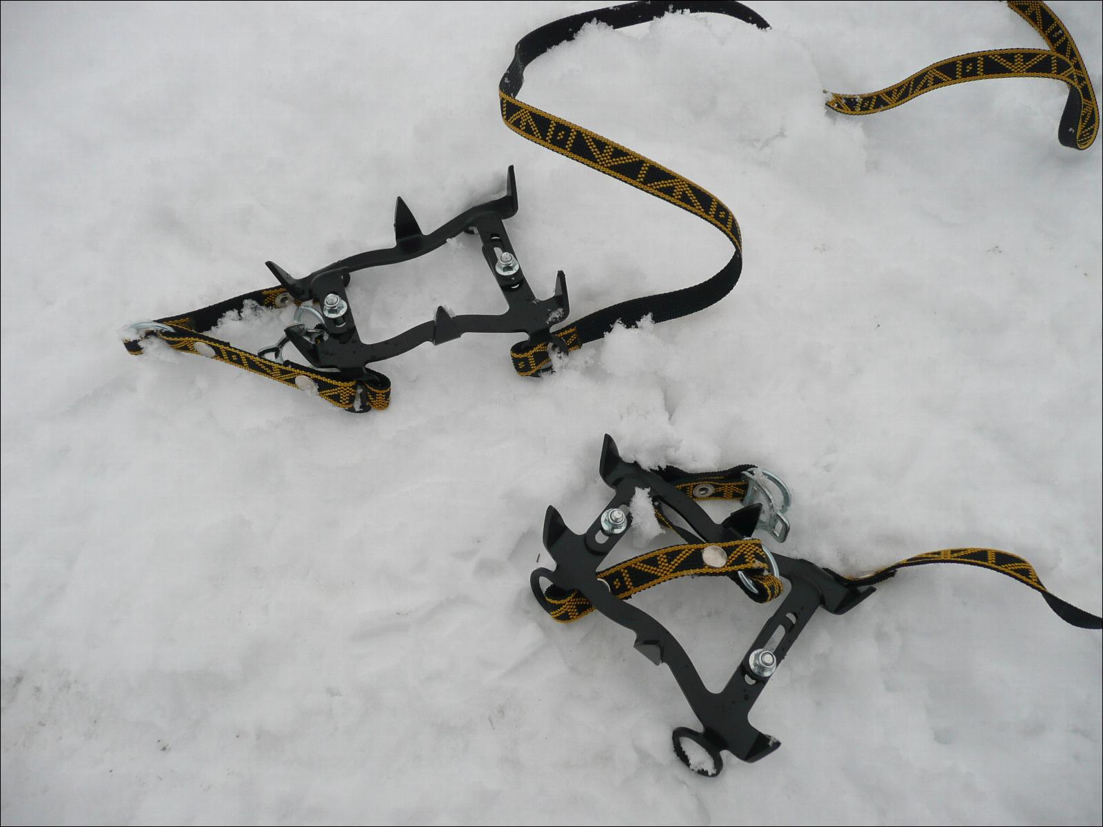 Crampons légers Crab 6 de Petzl