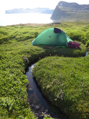 Bivouac avec eau courante