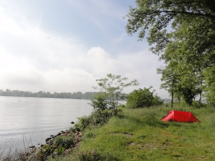 Premier bivouac au bord du Rhône