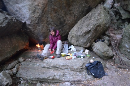 Dîner dans des gorges dans le massif du Caroux