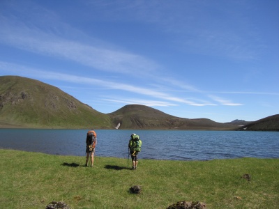 De Landmannahellir à Landmannalaugar : le lac de Dómadalsvatn