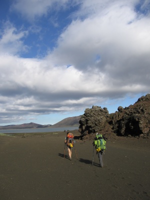 De Landmannahellir à Landmannalaugar : l'approche sud-sud-est du très beau lac Frostasta?avatn 