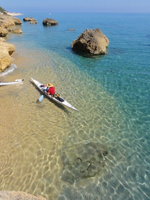 kayak de mer dans les îles Ioniennes (Céphalonie) kayak de mer dans les îles Ioniennes (Céphalonie)