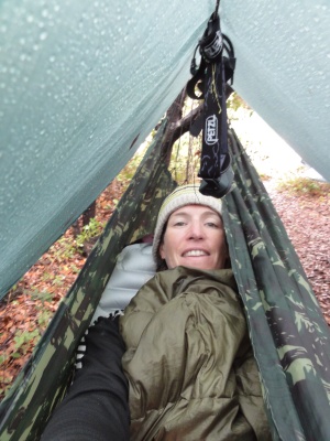 Itinérance kayak de mer en Croatie, bivouac hamac tarp sous la pluie! Septembre 2011