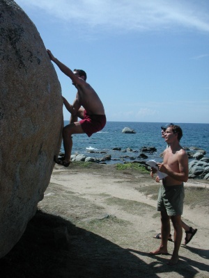 Spot de bloc en Corse (Capuneru vers Figari)