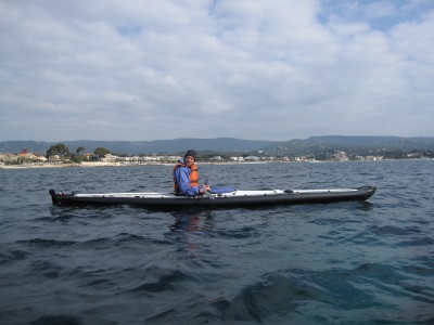 Un kayak pliant relativement effilé