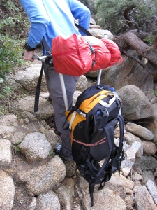 Dans certaines configurations le Sherpa Trek vient taper dans les pieds Dans certaines configurations le Sherpa Trek vient taper dans les pieds