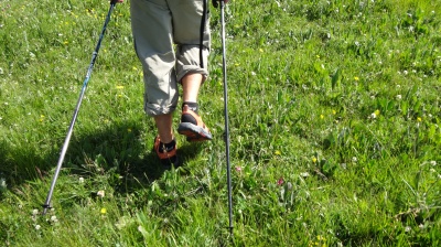 Sandales outdoor Keen en randonnée + vol en parapente en montagne