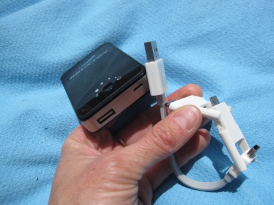 Câble USB <-> multi embouts