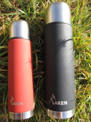 Thermos Laken : à gauche ler 0,5l et à droite le 1l