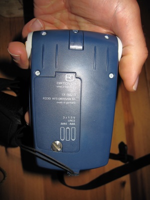 DVA Ortovox S1 replié, de dos DVA Ortovox S1 replié, de dos