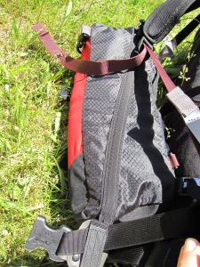 Un des Balance pockets vue de derrière (arceau de rigidité) Un des Balance pockets vue de derrière (arceau de rigidité)