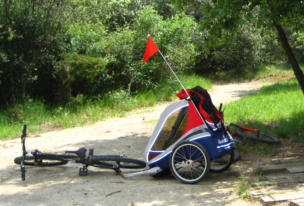 Remorque vélo enfant : le Chariot Corsaire