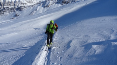 Ski de rando avec la veste Alpha FL