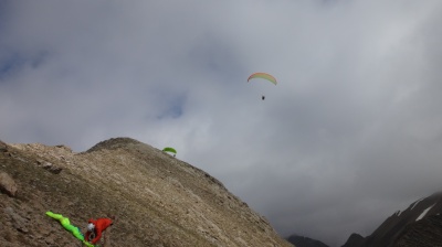 Tests sur le terrain : vol rando parapente