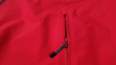 Petit zip Ykk étanche des poches