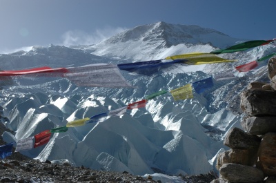 Camp de base (5645m) Glacier Chamlung Mlungba