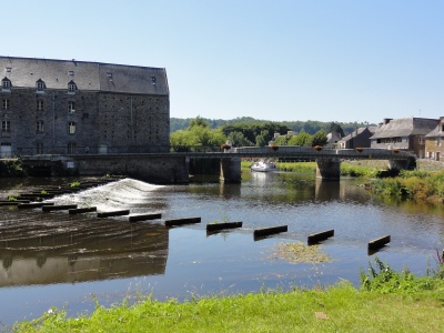 Canal de Nantes à Brest à vélo en famille, 3 enfants