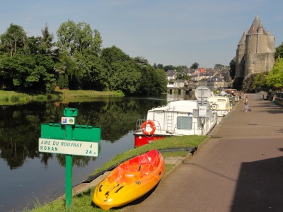 Canal de Nantes à Brest à vélo en famille, 3 enfants