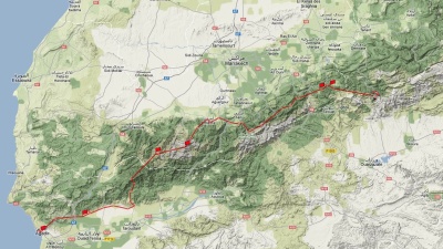 Le parcours effectué en parapente dans l'Atlas. Les points indiquent l'emplacement des bivouacs.