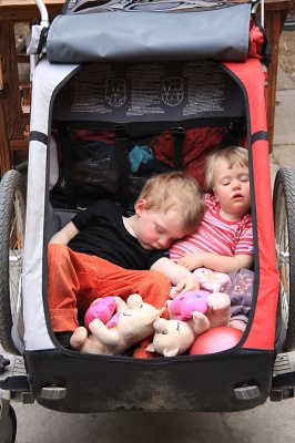 Voyage à vélo Pekin Strasbourg cyclo famille, 2 enfants