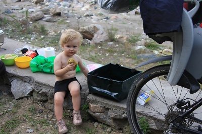 Voyage à vélo Pekin Strasbourg cyclo famille, 2 enfants