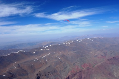 Nico à 5400m devant le Mgoun