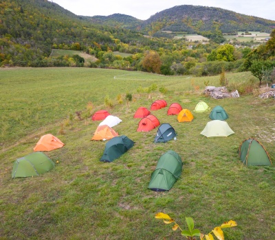 18 tentes testées pendant 2 semaines