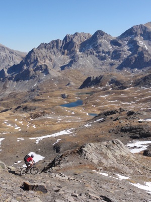 Descente depuis le col des Bataillères