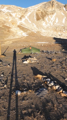 Bivouac au col des Méandes, 2700m env. Bivouac au col des Méandes, 2700m env.