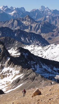 Descente depuis le sommet du Thabor, Majeur !!! Descente depuis le sommet du Thabor, Majeur !!!