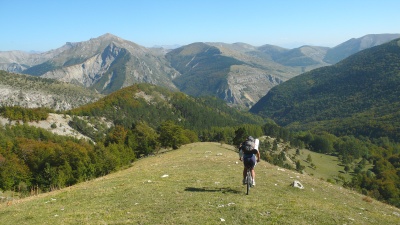 Descente vers le Devoluy Descente vers le Devoluy