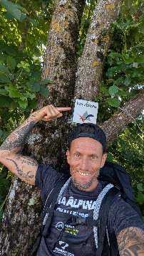 Patrice marcheur_écrivant