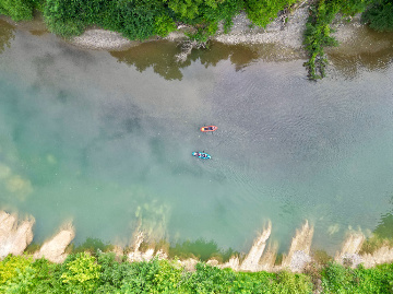 packraft-sur-le-gave-de-pau