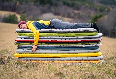 Matelas gonflables légers (< 500g)