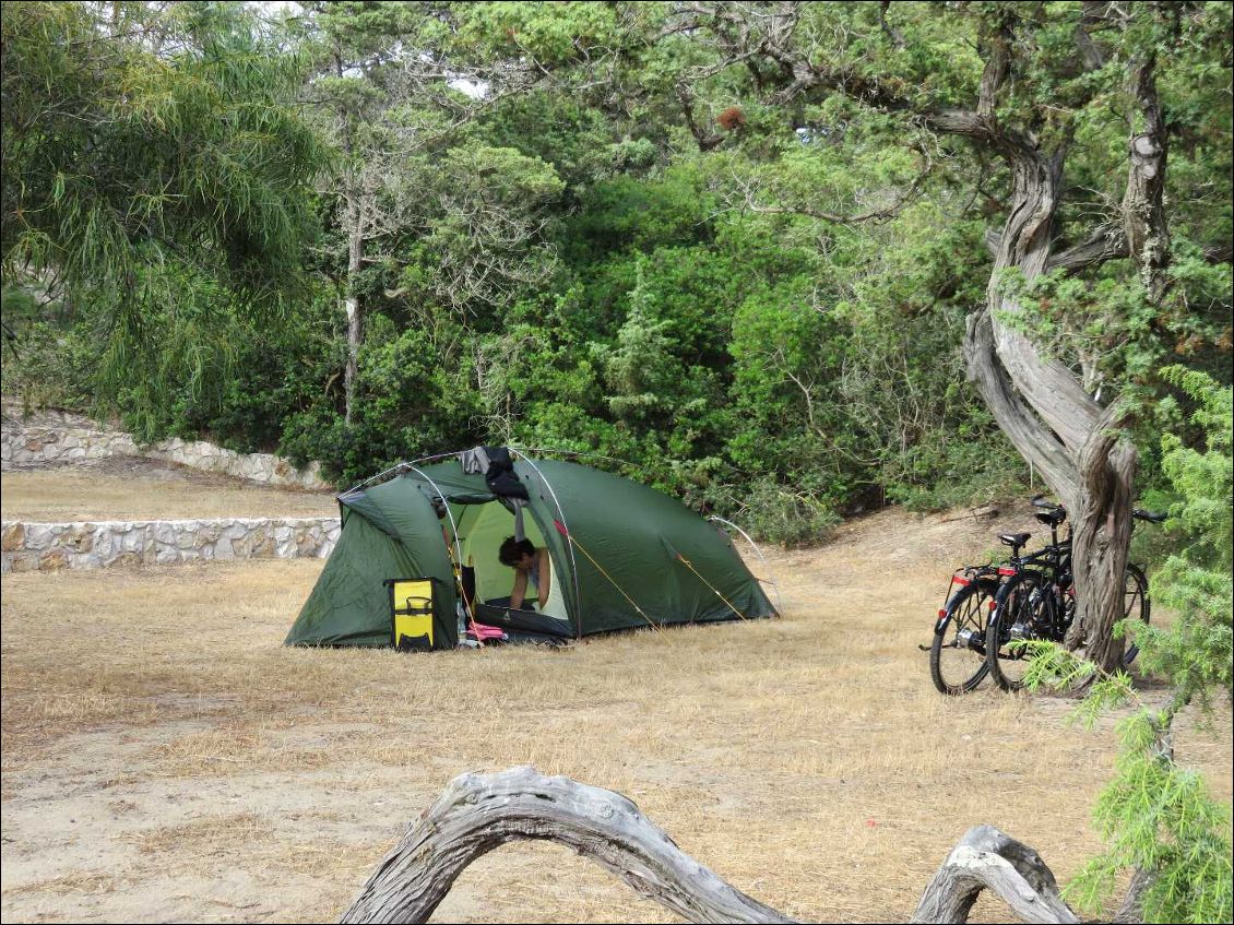 1er bivouac et premières courbatures au petit matin!...