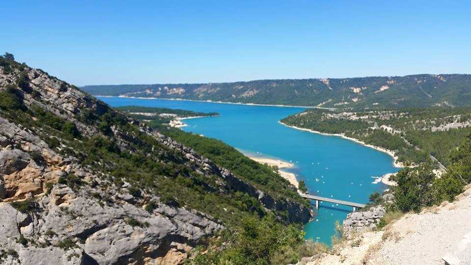 Le début du Var avec le lac de Sainte Croix