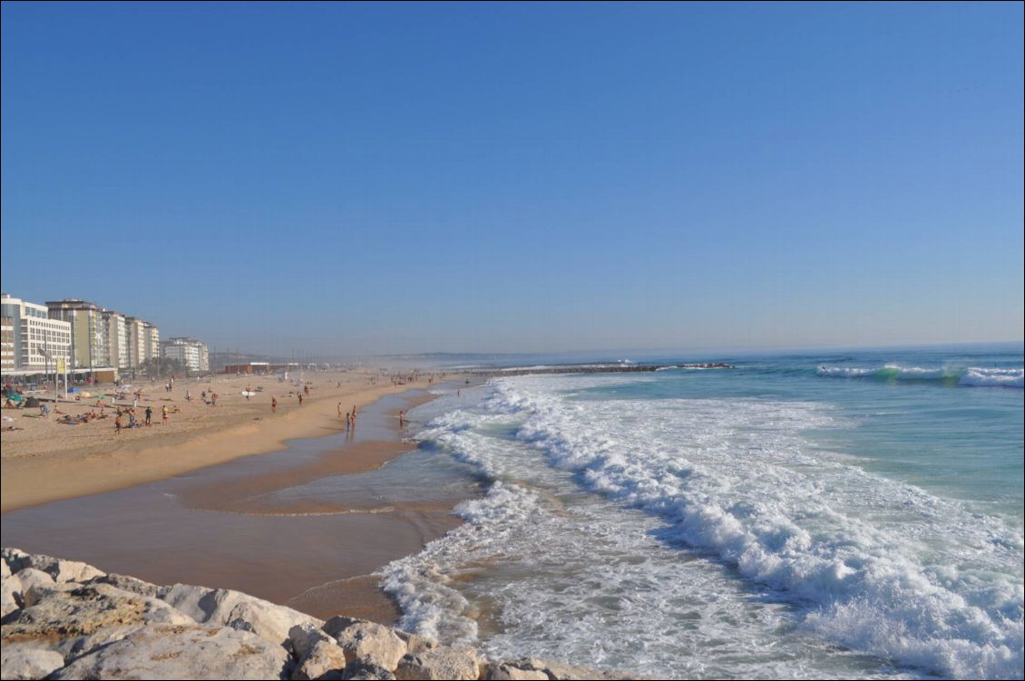 la plage des lisboètes ! Costa da Caparica (plus tranquille qu'au mois d'aôut !)