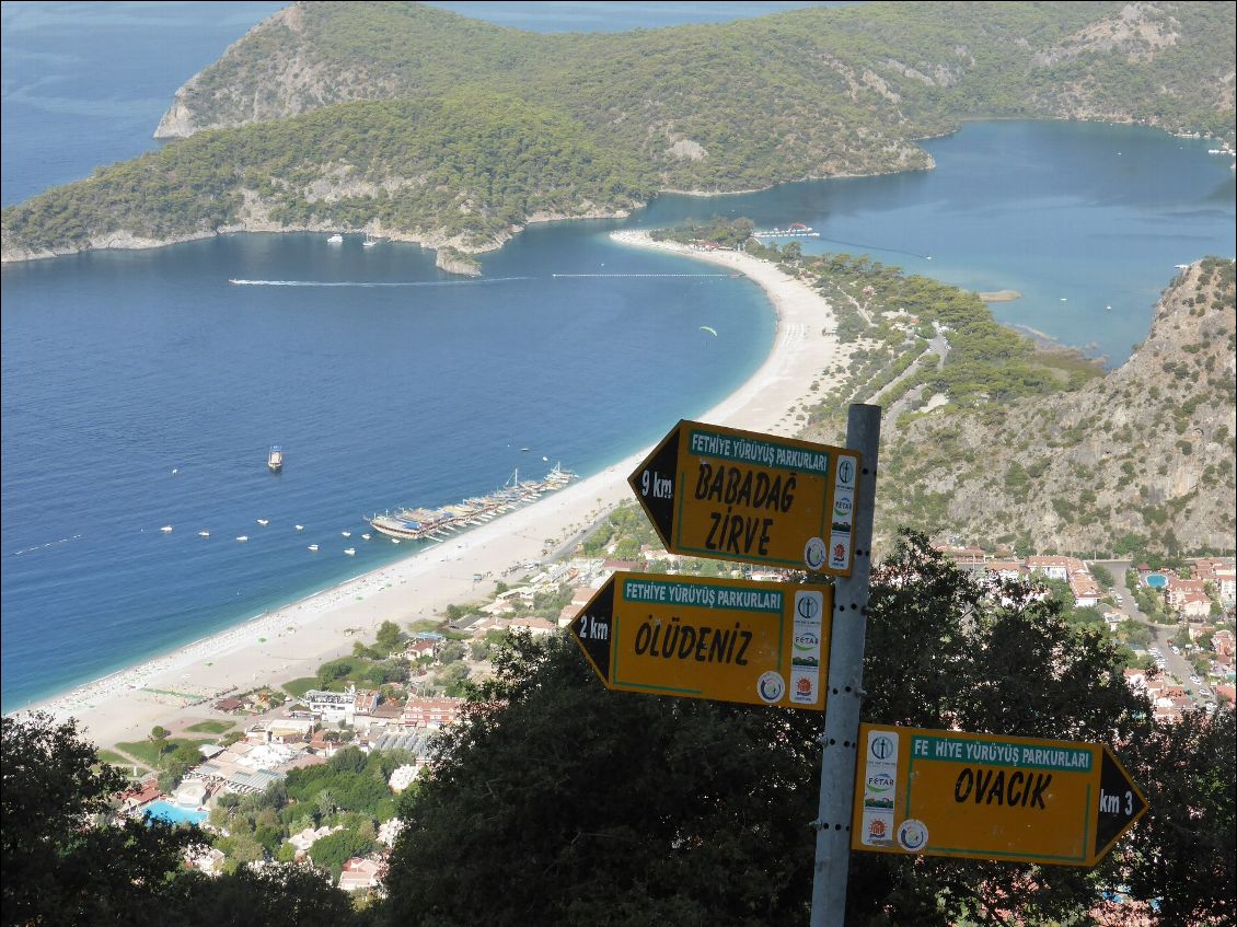 très belle vue sur la plage d'Oludenz