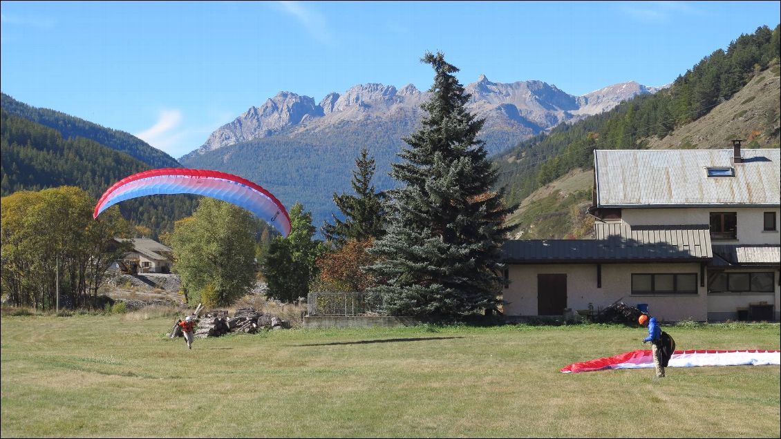 Atterro à Aiguilles