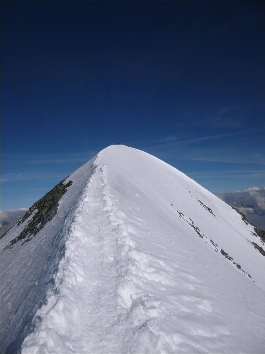 Sur l'arête finale du Breithorn W