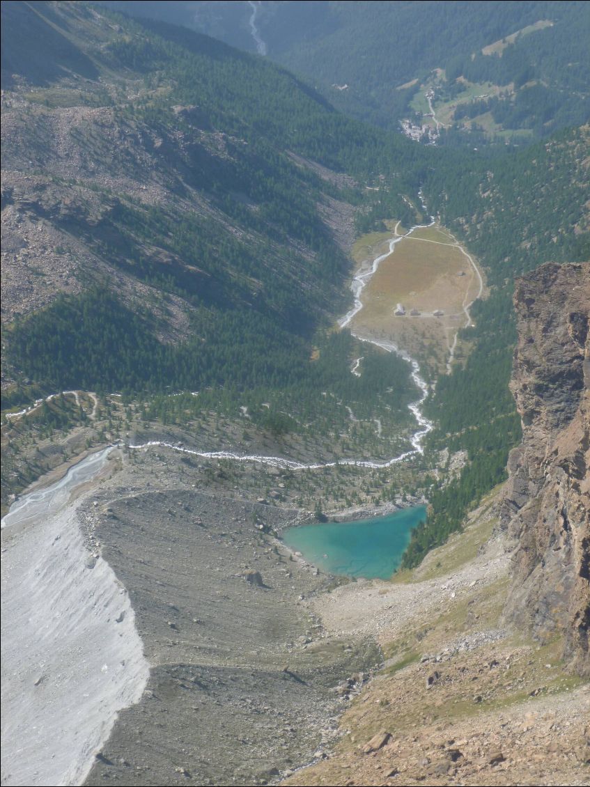 Survol de l'itinéraire de montée au refuge