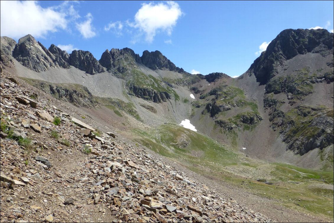 Du col d'Arratille la monté au col des Mullets