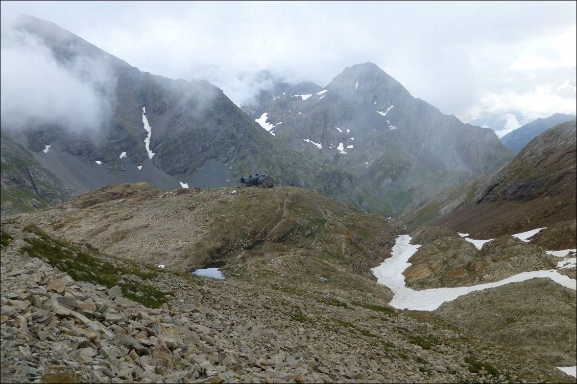 Bivouac deux cent mètres en dessous du refuge de Baysselance